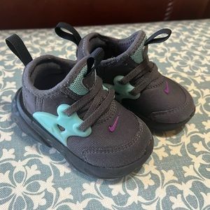 Nike Toddler 4C Shoes